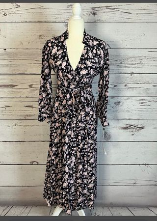 DIANE VON FURSTENBERG NEU Seide ETIKETT M Wickelkleid