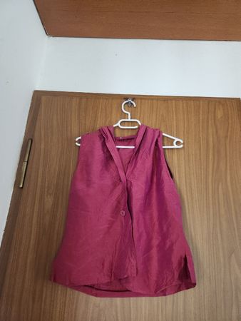 Gilet  soie femme Evelyn Brandt taille 40 sans manches capuc