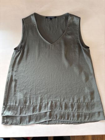 Luisa Cerano Satin Top, olivgrün ärmellos Gr 34/36