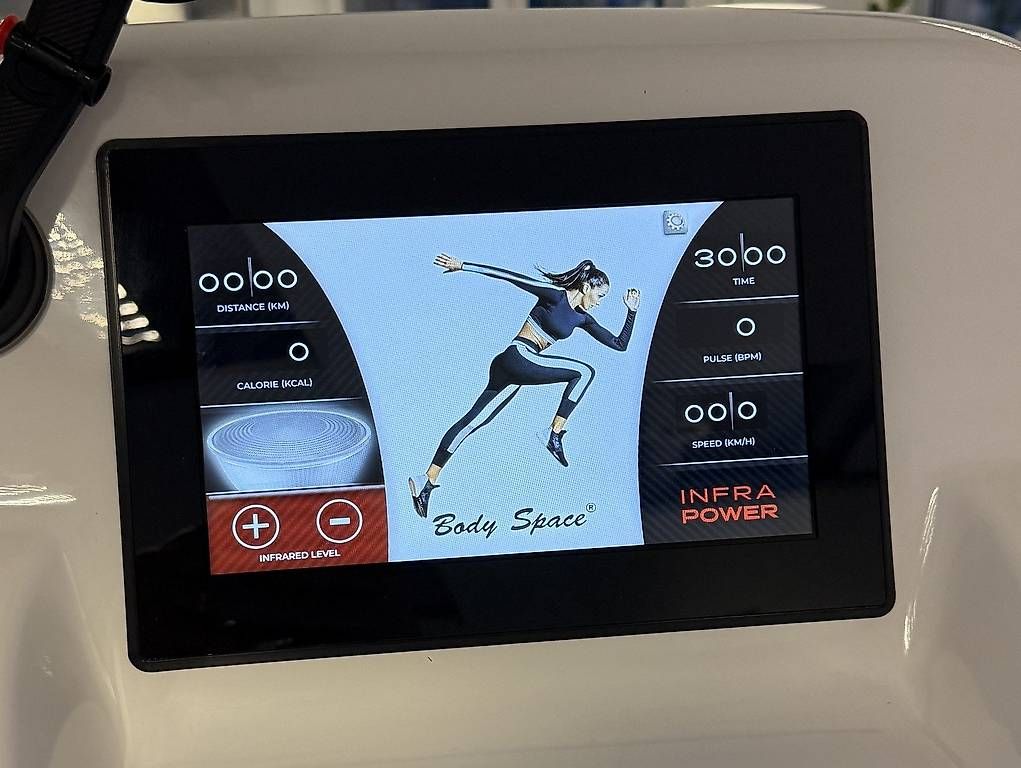 Hometrainer: Laufband INFRAPOWER BODYSPACE  – Usato da Bachenbülach venduto da Bluebrother 1