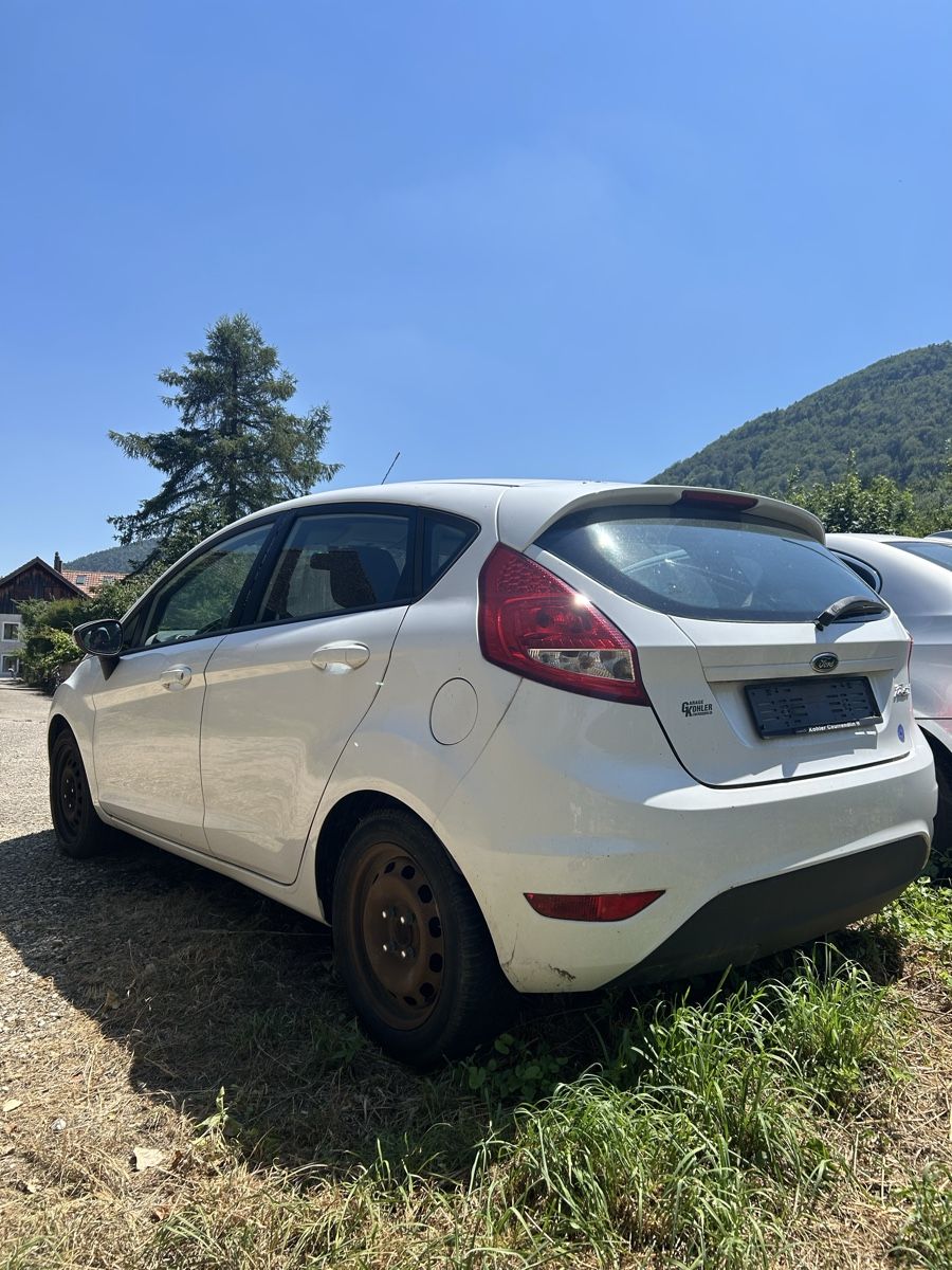 Ford Automobili: Ford fiesta 1.25 – Difettoso da Bassecourt venduto da salvo190 2