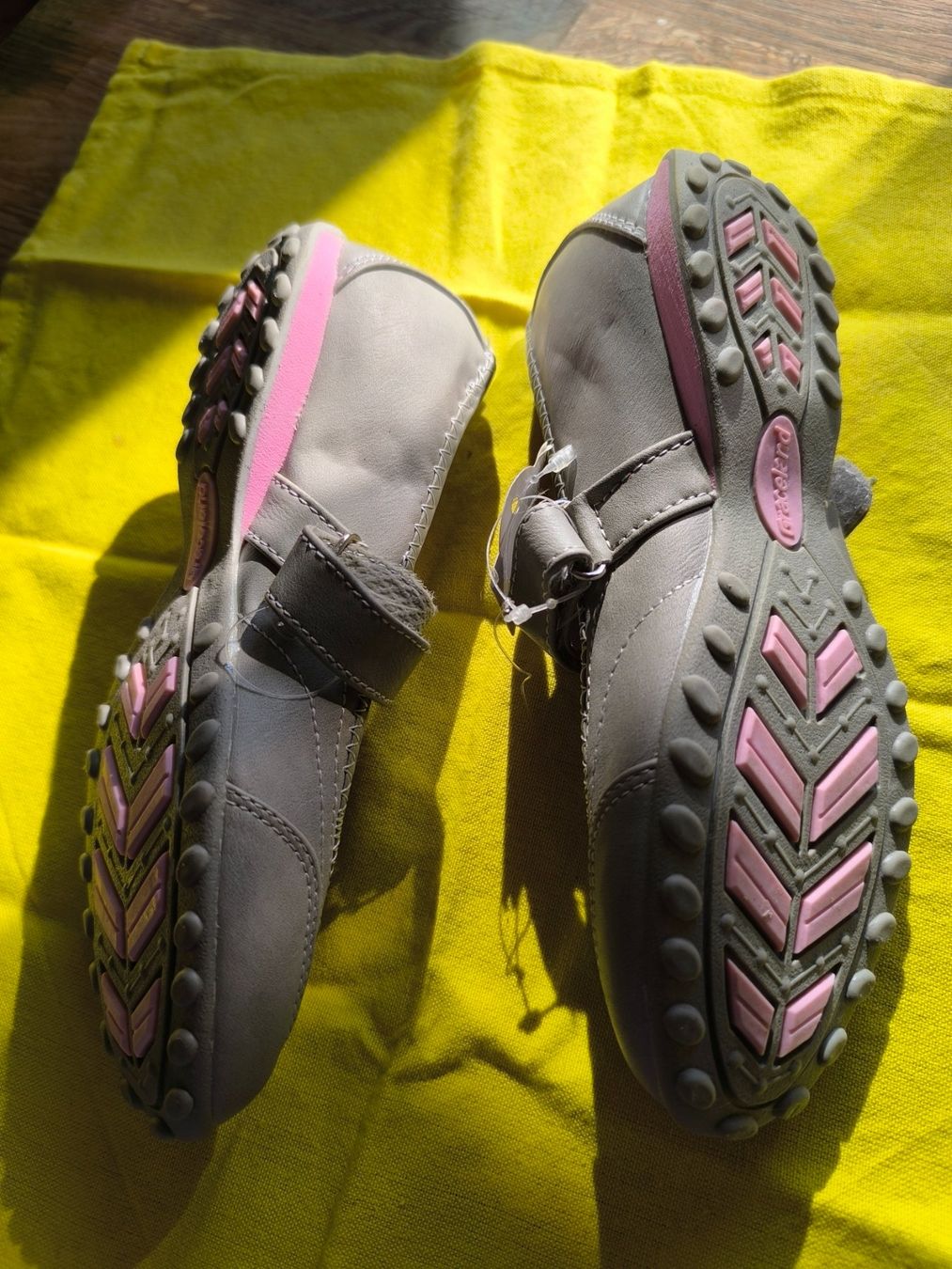 Scarpe per ragazze: Sommer/Herbstschuhe Mädchen Gr. 34 neu! – Nuovo (secondo la descrizione) da Gebenstorf venduto da Genx74 3