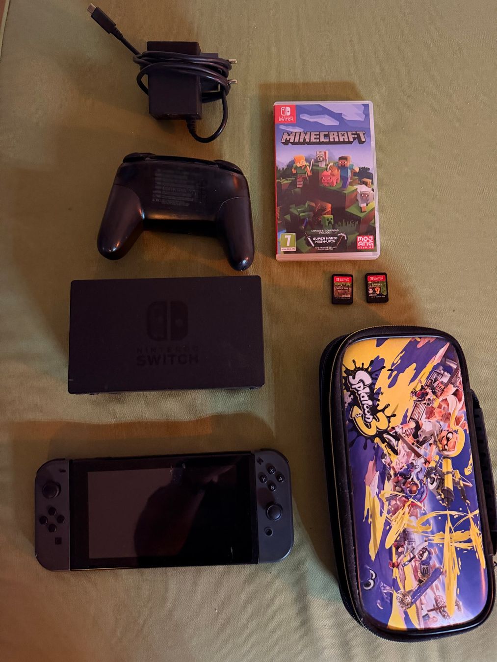 Nintendo Console: Nintendo Switch Set + 2 Spiele + Controller & Schutzhülle – Usato da Zürich venduto da lucanati71 2