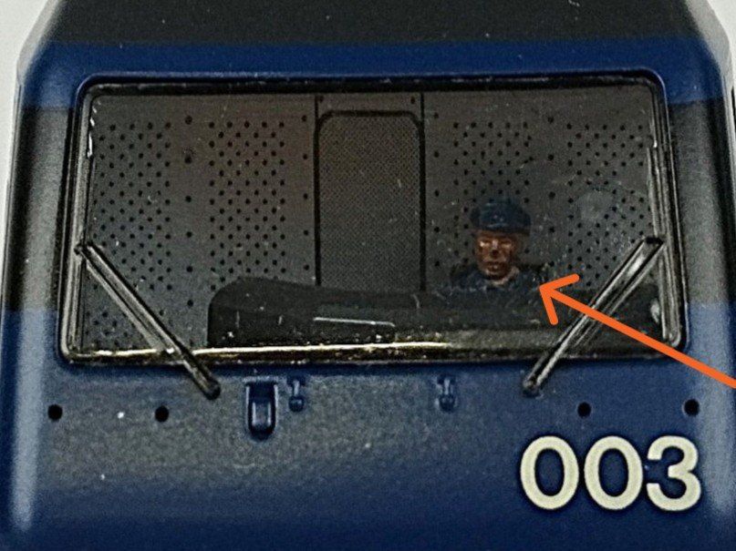 Roco Modelleisenbahnen: ROCO BLS E-Lokomotive H0 Re 465 – Gebraucht aus Schübelbach von Restwert_Schubelbach 7