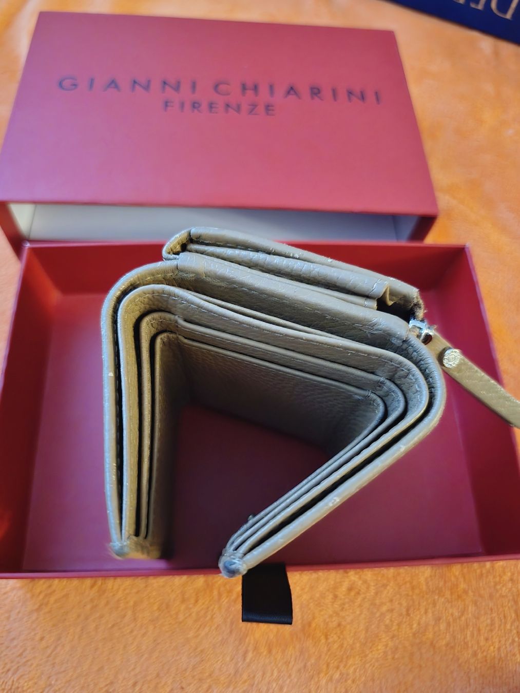 Gianni Chiarini Portemonnaies: Gianni Chiarini Wallet – D'occasion à Landquart par Pinay_ako 1