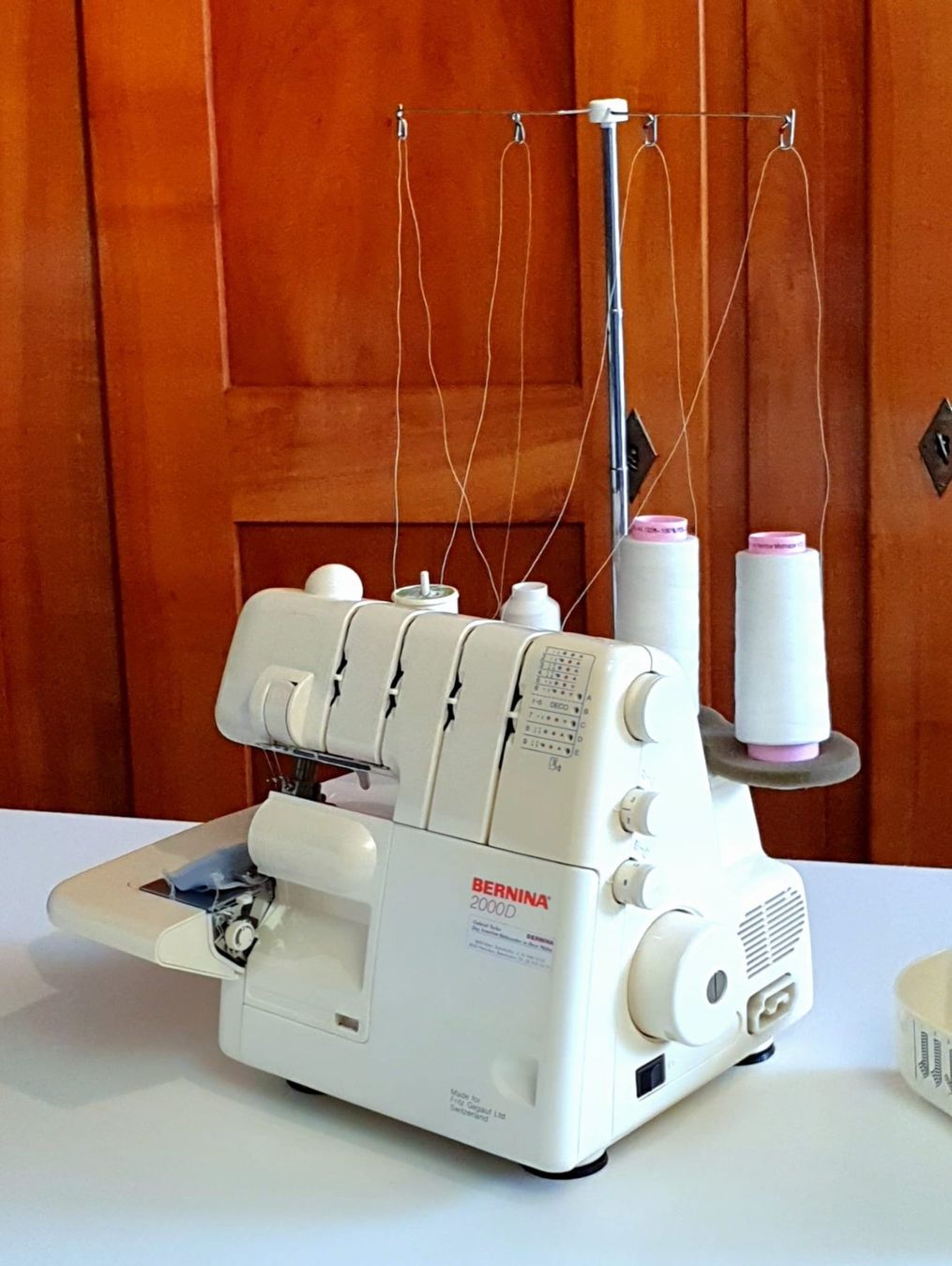Bernina Macchine da cucire: Overlock Maschine Bernina – Usato da Wetzikon ZH venduto da Rene2006 4