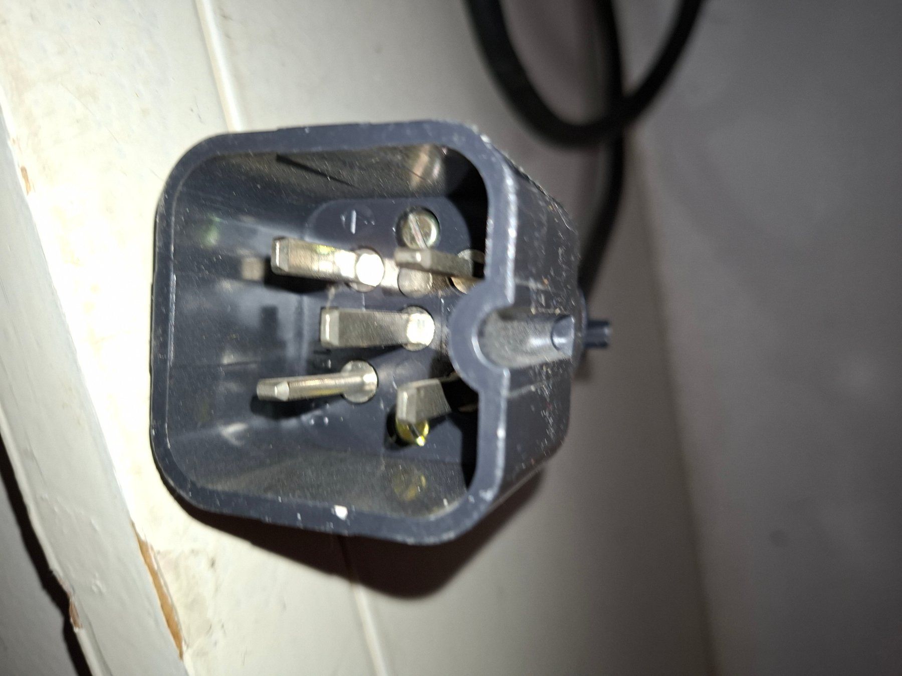Laufwerke & Adapter: Elektro-Übergangsstück – Gebraucht aus Ramsen von wawpvvnm 1