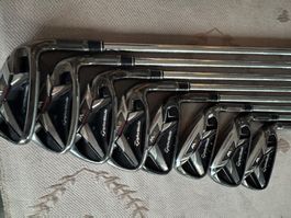 TaylorMade M2 Fers 4-AW-PW (8F)– Regular RH – bon état+sac