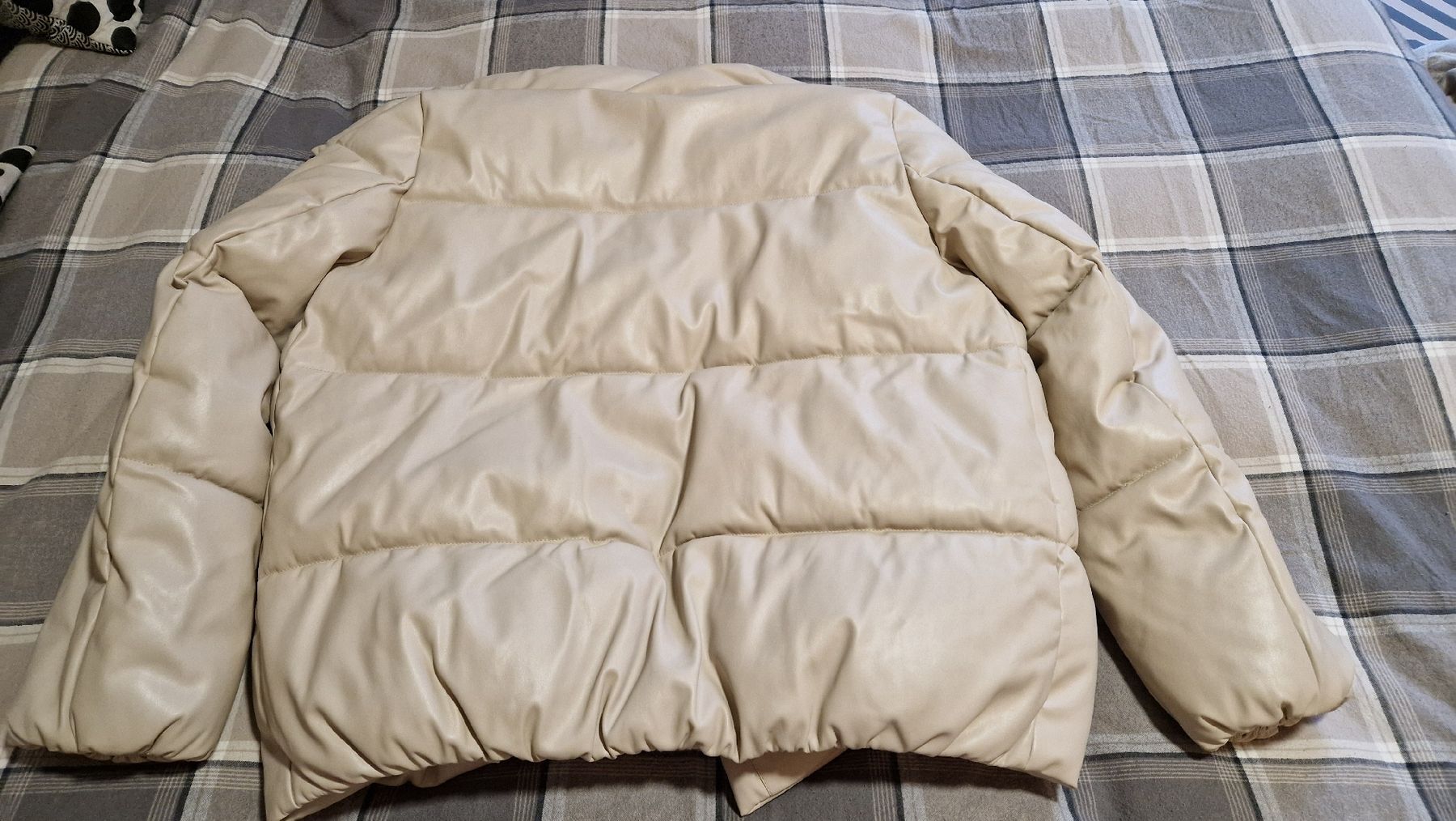Mango Vestes: Mango Kunstleder Winterjacke Gr. S beige – D'occasion à Biel/Bienne par pat_ylj9 1