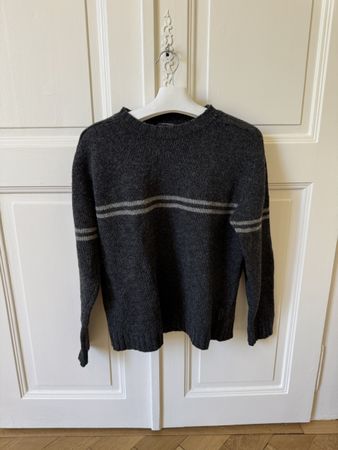 Vintage Peak Performance Men's Pullover Grey with Stripes