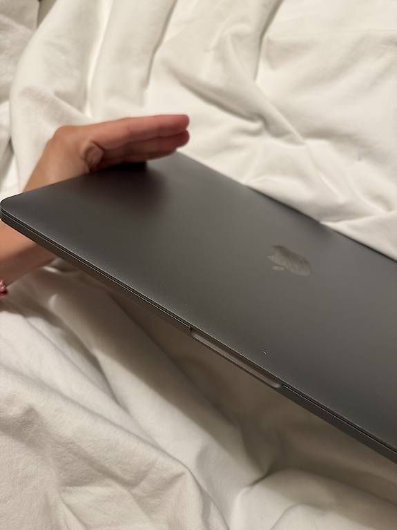Portables: Mac Book Laptop – D'occasion à Zürich par kochme 3