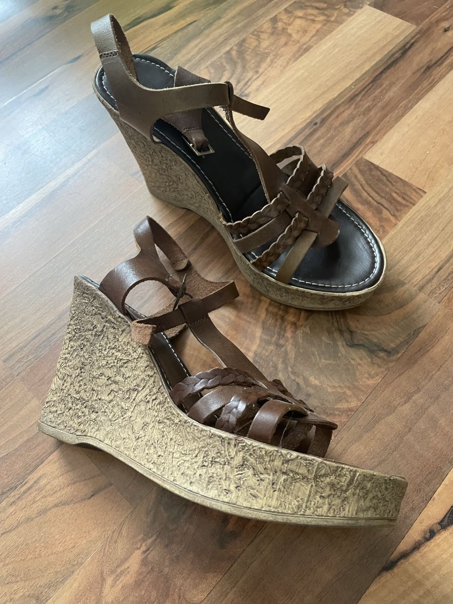 Damenschuhe: Sandalen gr 39 braun kunstleder – Gebraucht aus Ennenda von pao_ss5t 1