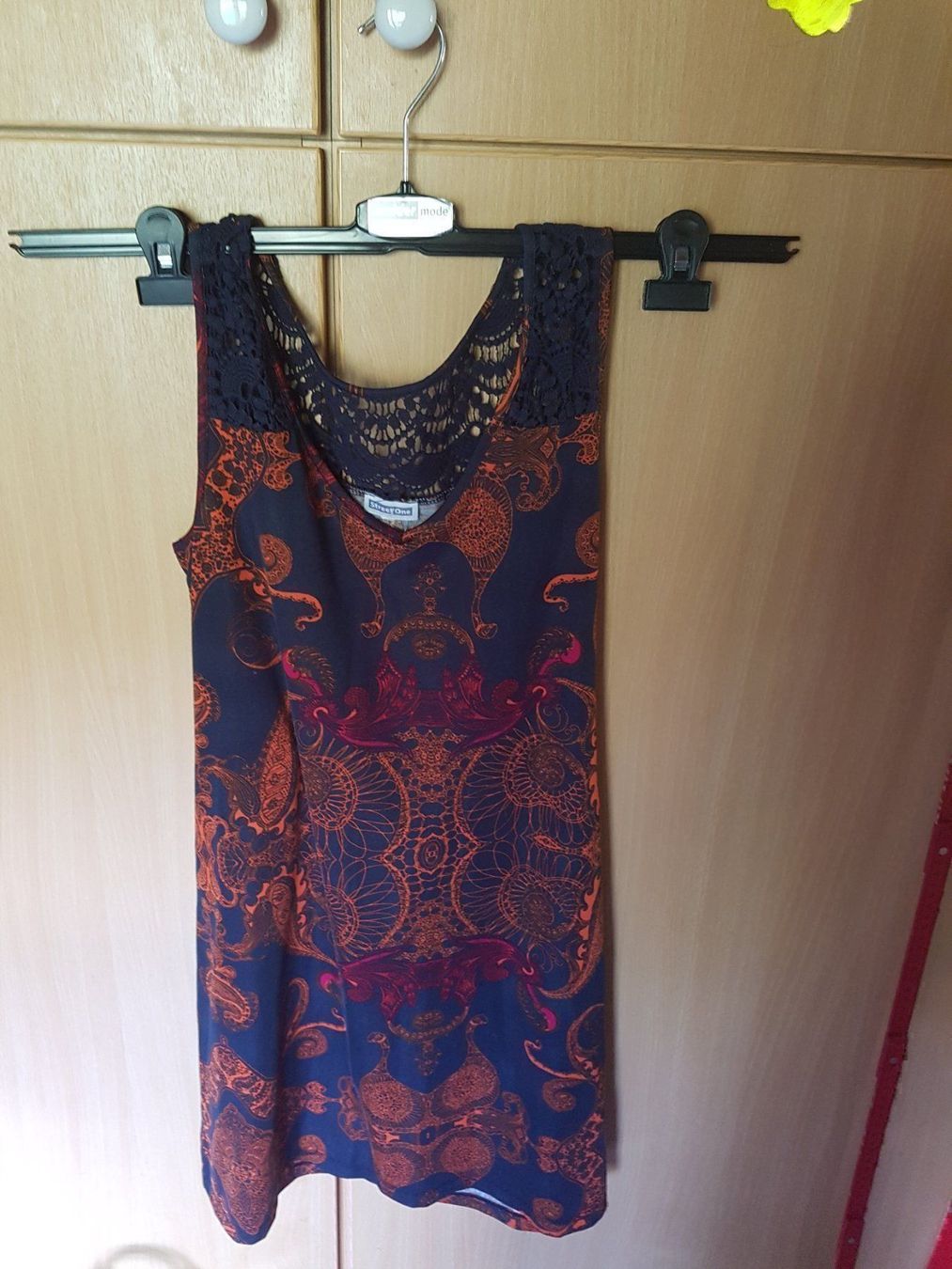 Kleider: Kleid  von Street one M L3 – Gebraucht aus Schwarzenburg von flamingo1970