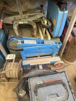 Schneidemaschine manuell blau mit Rollen, gebraucht