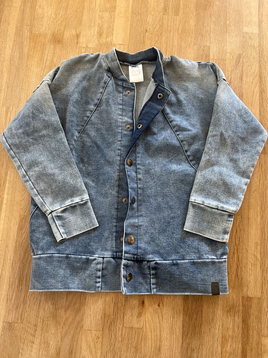 Giacche & Cappotti: Kinder Jacke 116-122 – Nuovo (secondo la descrizione) da Bachenbülach venduto da Dana_Ondrasik 2