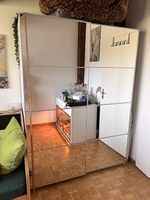 Kleiderschrank, Schrank