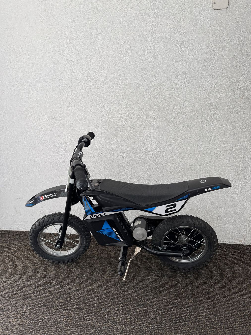 Fahrzeuge für Kinder: Razor kids electric bike – Gebraucht aus Küsnacht ZH von jda_6kry