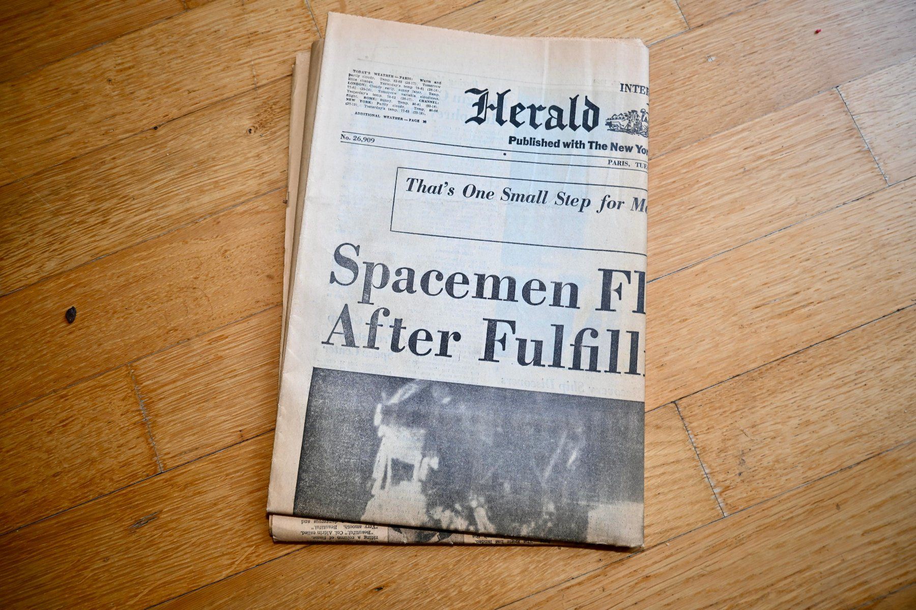 Riviste & Magazine: Int. Herald Tribune 1969 MAN ON MOON – Usato da Pfaffhausen venduto da mono_rec 9