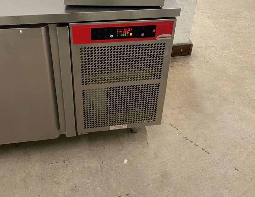 Appareils de cuisine: Schockfroster  – D'occasion à Dietikon par dia_y8y5 2