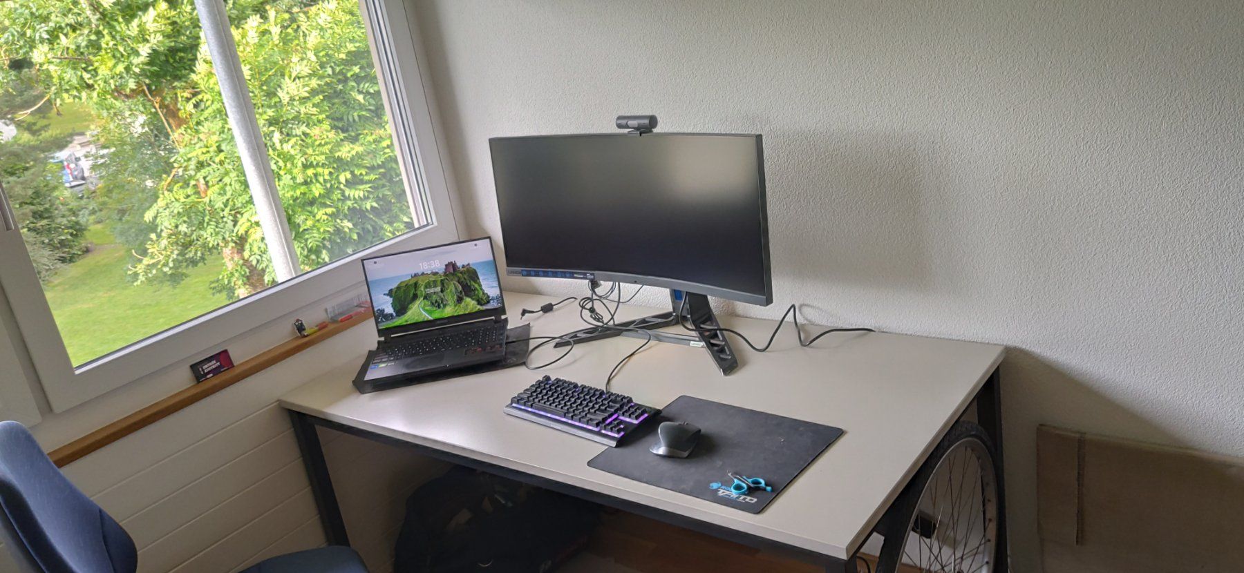 Schreibtische: Arbeitstisch 160x80 – Gebraucht aus Zollikofen von Arcanine