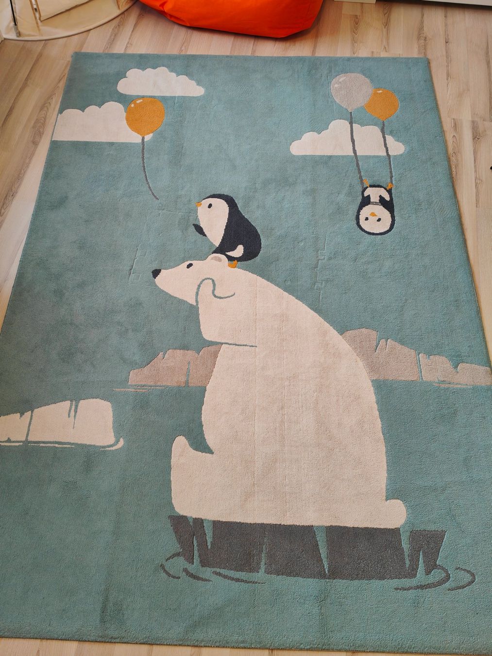 Tappeti: Kinder Teppich Eisbär mit Pinguinen blau – Usato da Schänis venduto da Achim1975