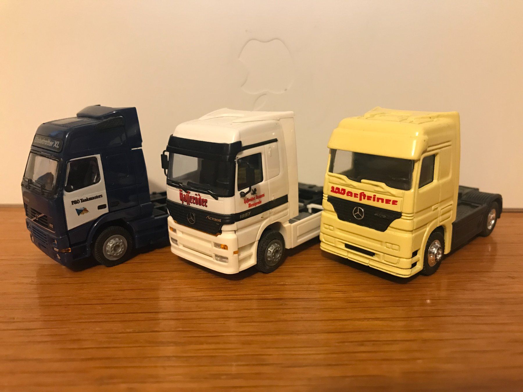Herpa Sammelbox Für LKW Und Zugmaschinen – Robuste Aufbewahrungsbox Für Miniaturmodelle – Ungiftig & Kindersicher – Für Sammler Und Kleine Entdecker