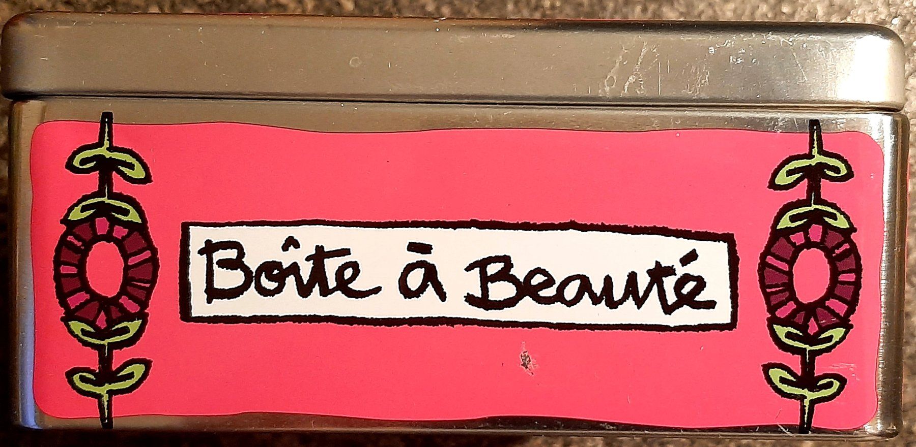Autres articles pour la maison: Boîte "boîte à beauté" – D'occasion à Montet (Glâne) par Koada2 4