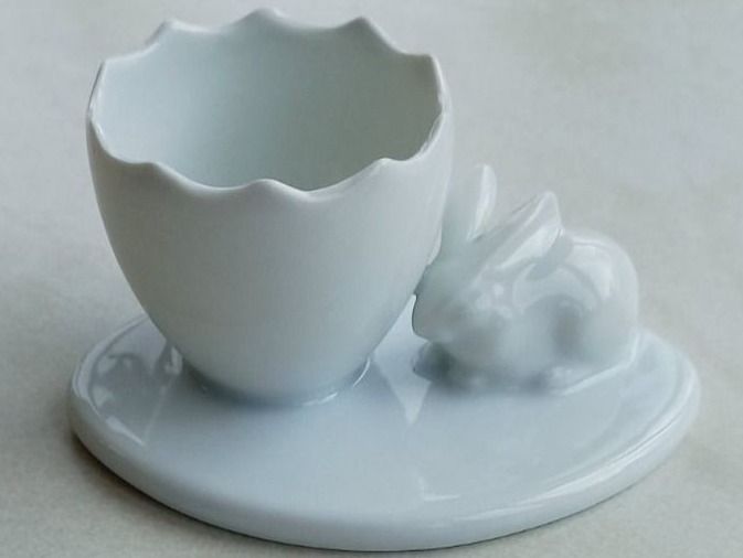 Sonstiges Geschirr: Feustel Porzellan Eivase mit Hase – Neu und originalverpackt aus Winistorf von acreativ
