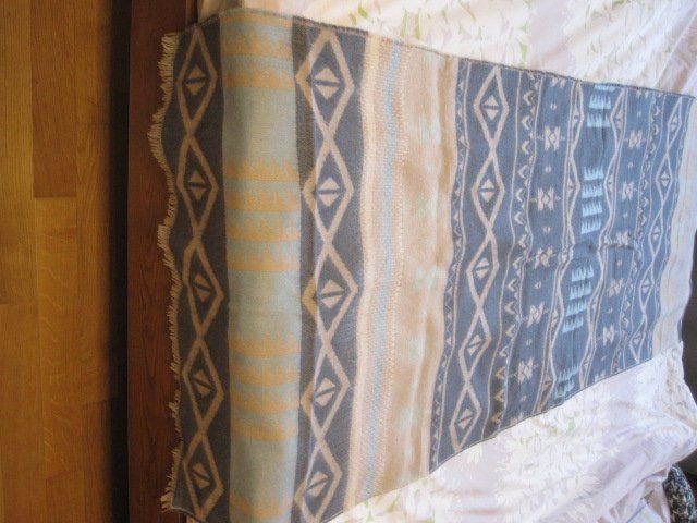 Foulard & Sciarpe: Set großer Foulards – Usato da Ehrendingen venduto da spanky11 1