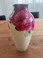 Vase mit Rosen