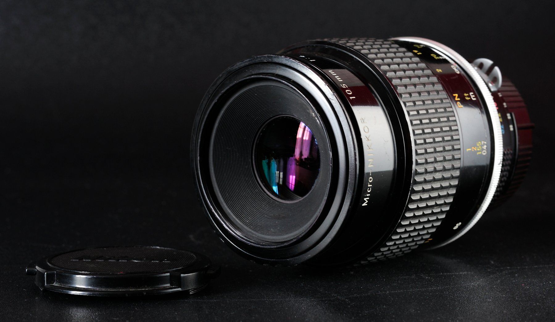 Nikkor Obiettivi: Nikon Micro-Nikkor 105mm f/4 "Sehr scharf" – Usato da Fleurier venduto da im_ghl