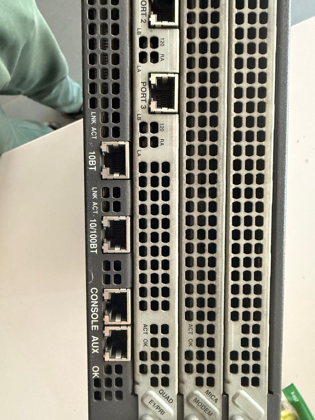 Cisco Modem & Router: Cisco AS5300 Series VOIP Gateway – Usato da Bellinzona venduto da fed_h59t 2