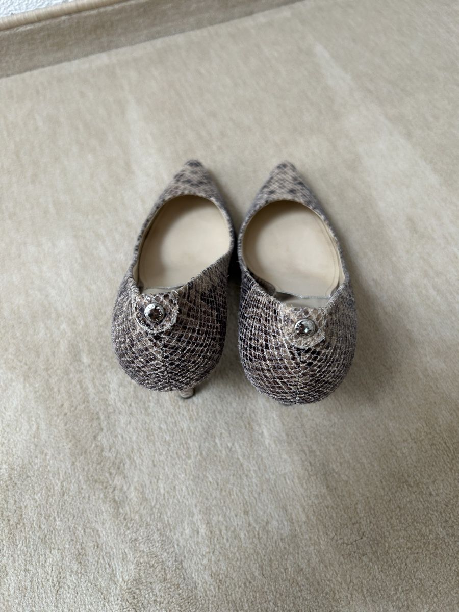 Michael Kors Chaussures femmes: Michael Kors Pumps – D'occasion à Brüttisellen par mirrinha 3