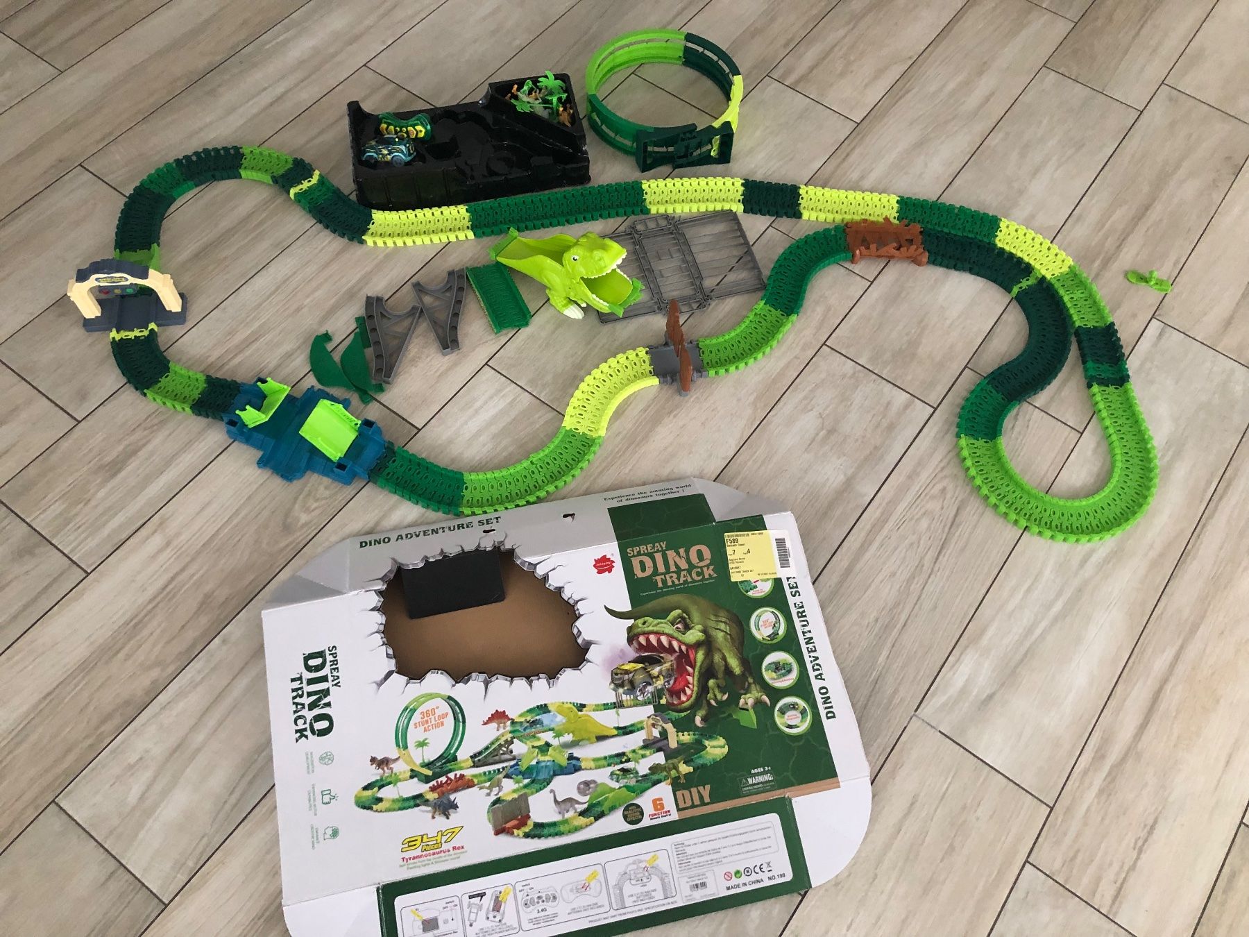 Giocattoli: Dino Track Autobahn – Difettoso da Gelterkinden venduto da Familienferien 2