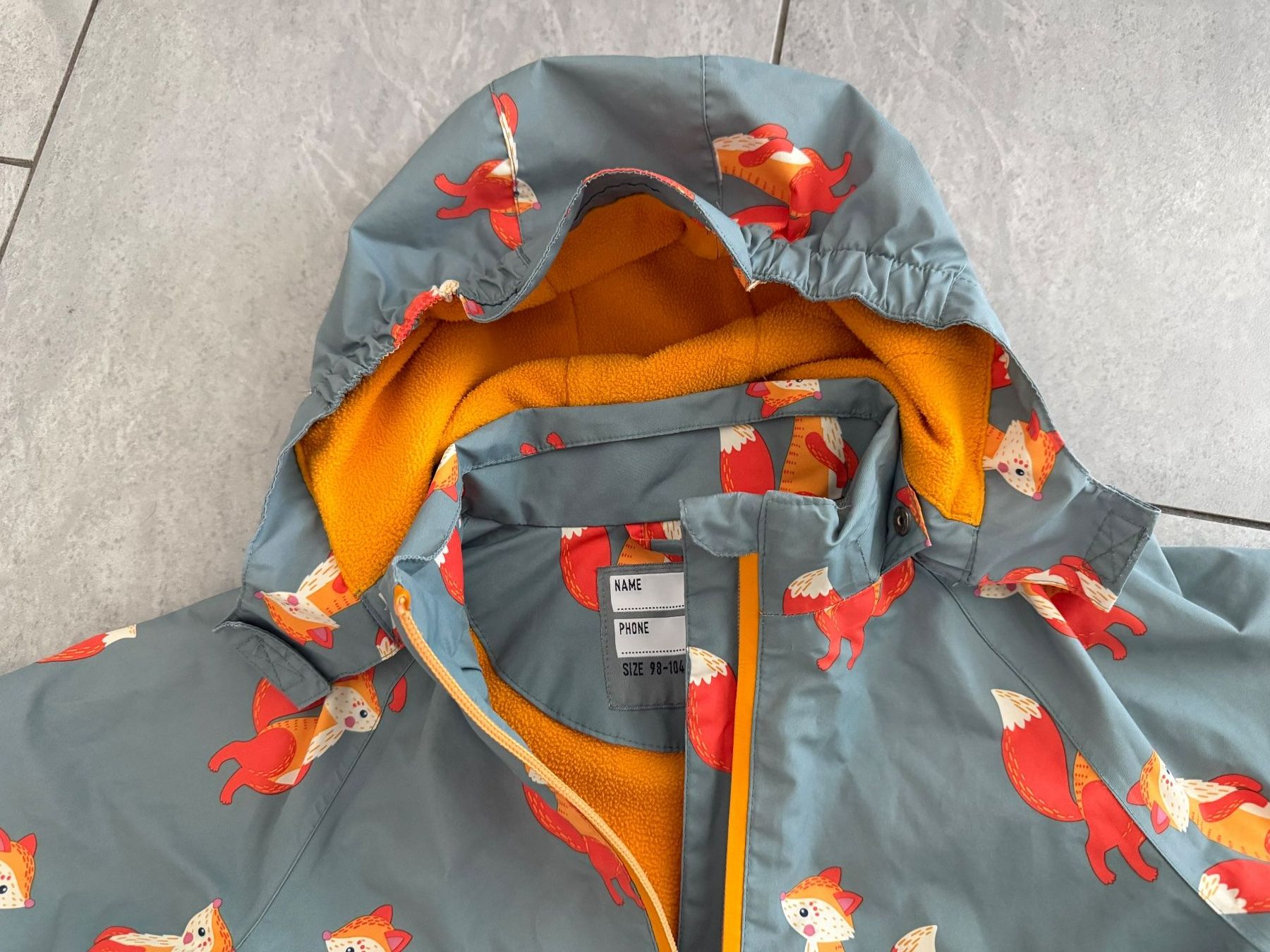 Tchibo Jacken & Mäntel: Regenjacke - Grösse 98-104 - Tchibo – Gebraucht aus Bülach von Loredana13 1