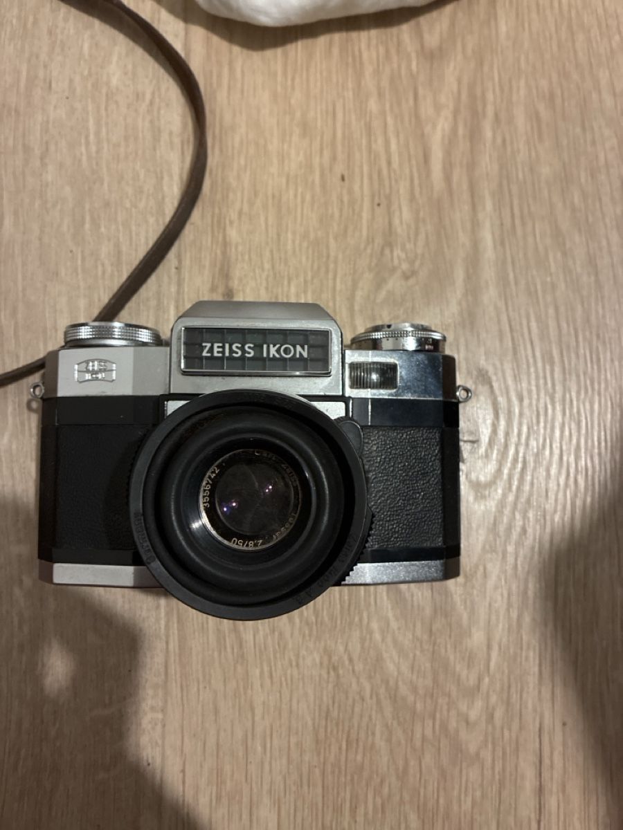 Zeiss Appareil photo: Zeiss ikon contessa  – Défectueux à Le Grand-Saconnex par aur_27hl
