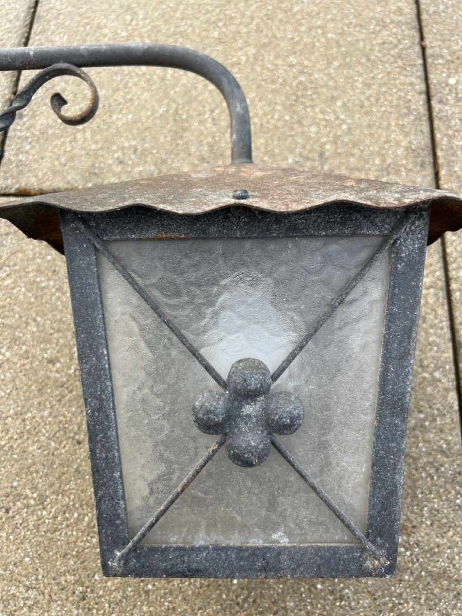Lampes: Alte Aussenleuchte Eisen – D'occasion à Wetzikon ZH par TolleAussicht 3