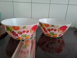 2 Schüsseln Servierschüsseln mit Früchtemotiv 