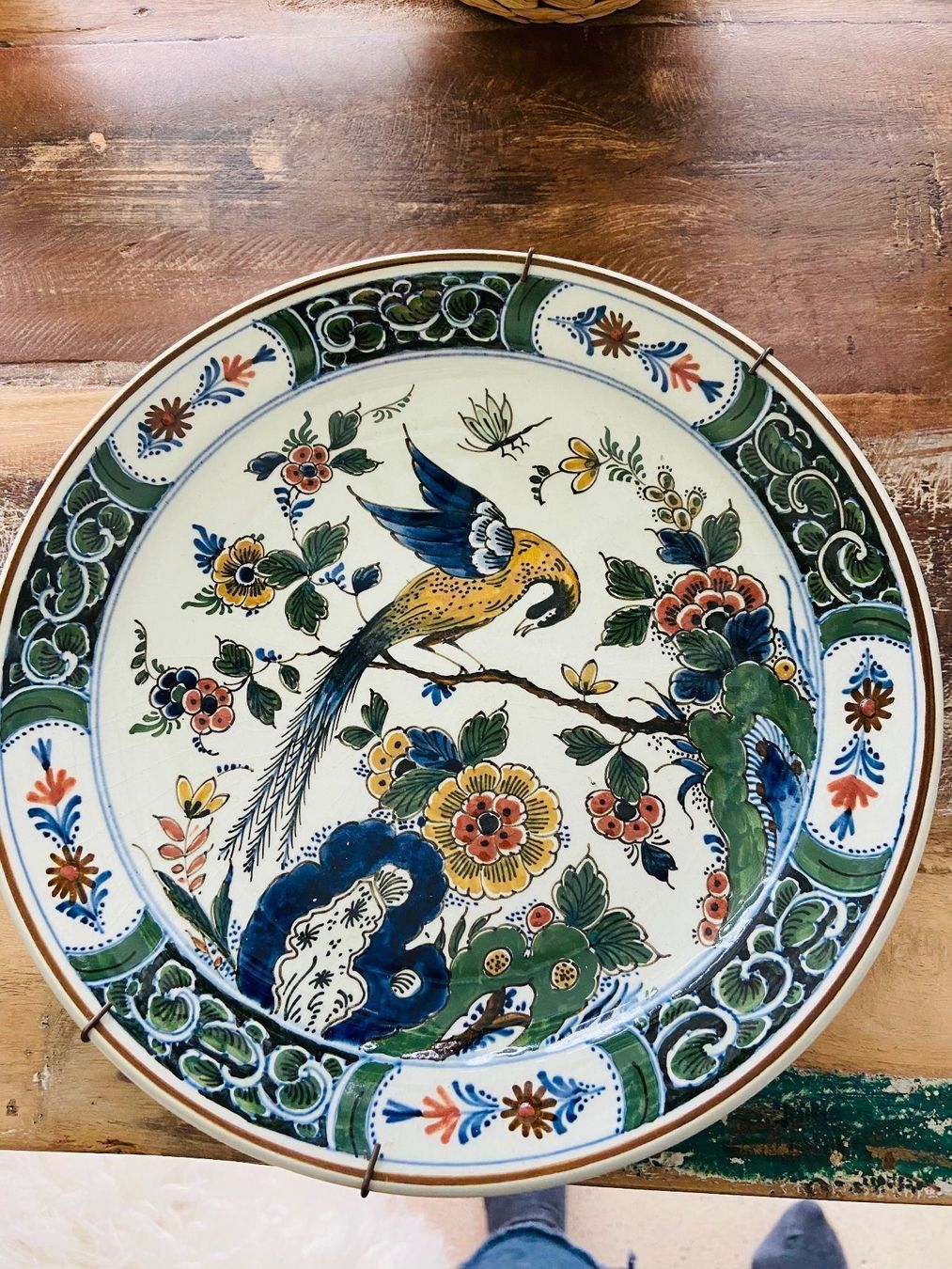 Teller: Royal Delft Seltener bunter Teller – Gebraucht aus Gipf-Oberfrick von Iberico