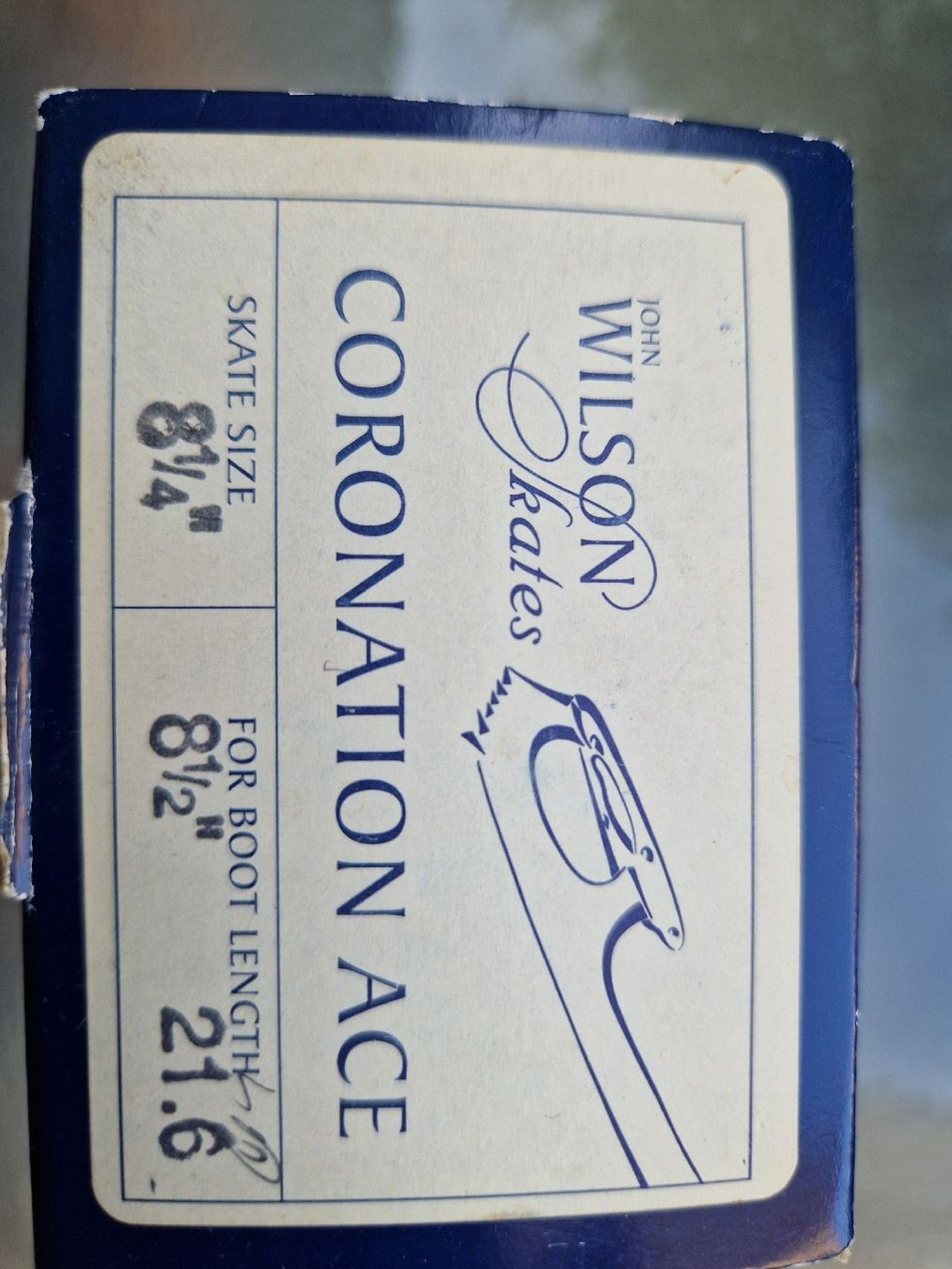 Pattini da ghiaccio: Patinage John Wilson Coronation Ace Taille 8 1/2 – Usato da Avenches venduto da Tuxmania