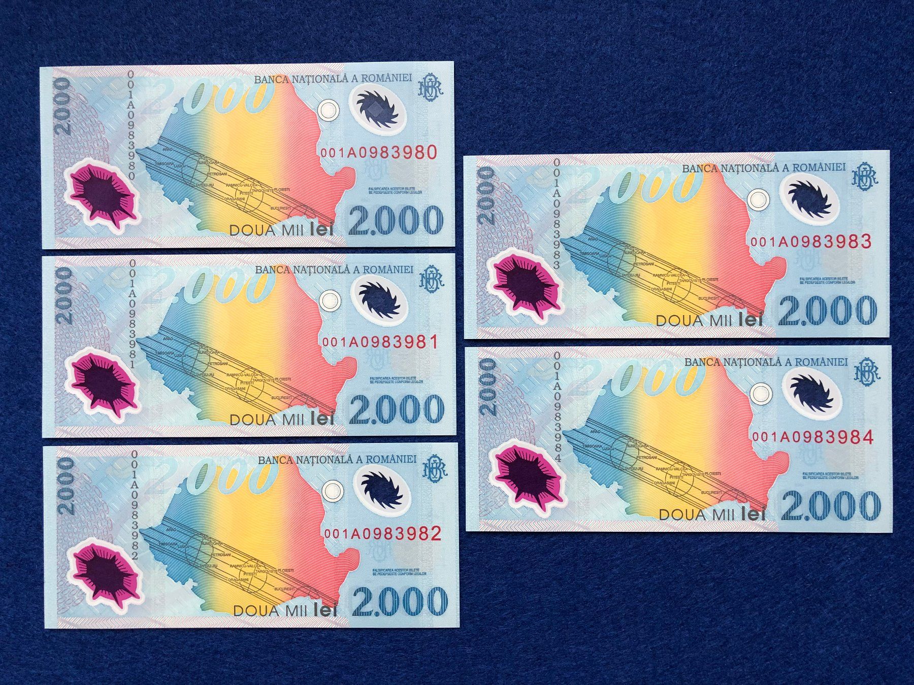 Banknoten: !! 001A !! - Romania - Rumänien - 5x2000 Lei UNC - Millenium – Neu und originalverpackt aus Pfäffikon SZ von Sieben77