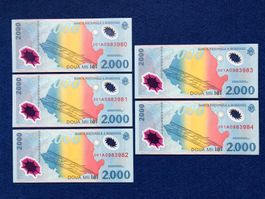 !! 001A !! - Romania - Rumänien - 5x2000 Lei UNC - Millenium
