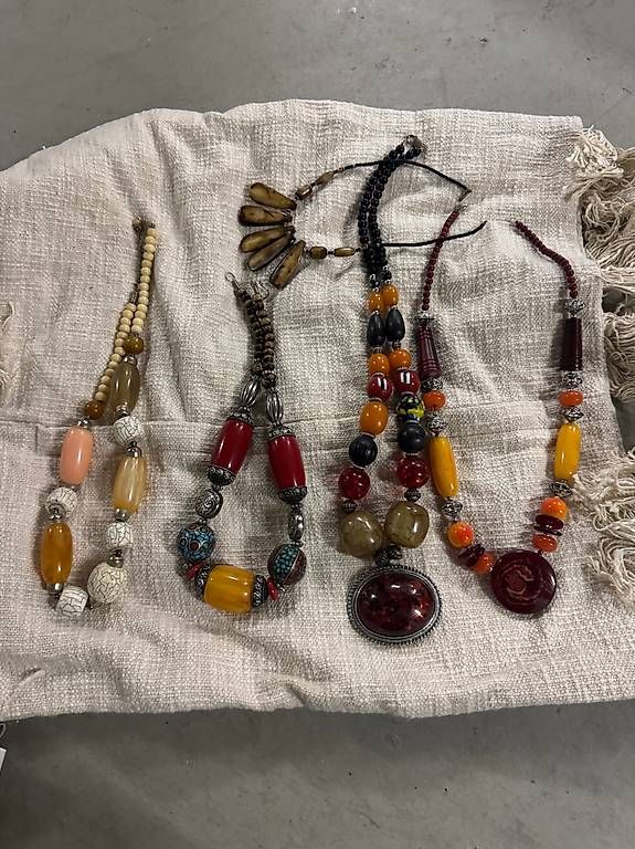 Autres bijoux: Schmuck – Neuf avec emballage d'origine à Glattpark(Opfikon) par wam_qr5b