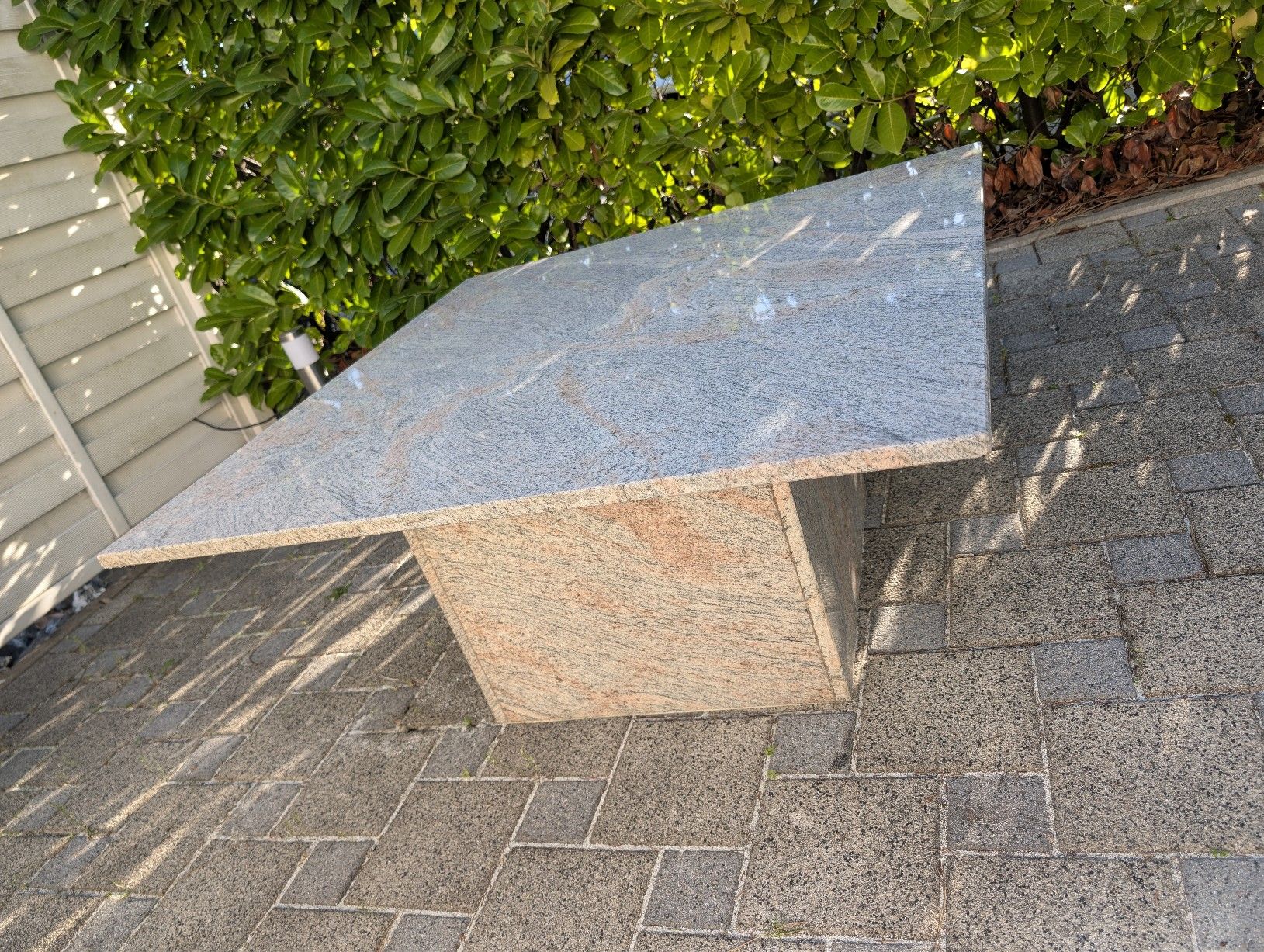 Tables: Vintage Granit Tisch – D'occasion à Niederhasli par Hamalolo