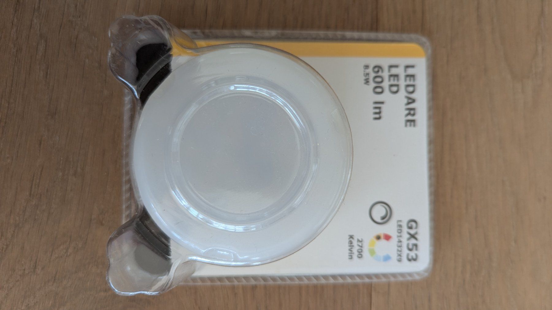 Ikea Lampade: Ampoule LED IKEA – Usato da Neuchâtel venduto da tagtag02
