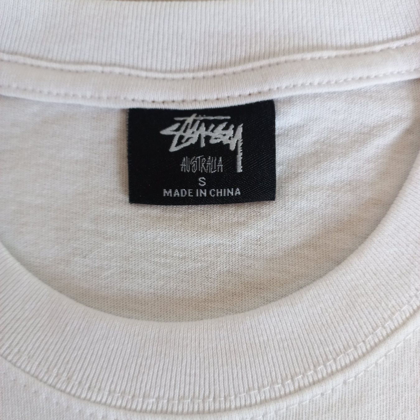 Stüssy T-shirt: Stüssy Internet Tee (S) – Usato da Chamoson venduto da Sapoloshop 2