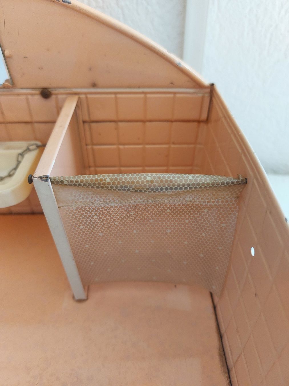 Case e mobili per bambole: BADEZIMMER - ANTIK – Usato da Gipf - Oberfrick venduto da Esnoopy 6