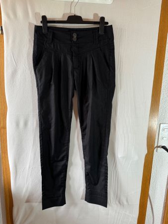 Schwarze Only Hose Gr. 38