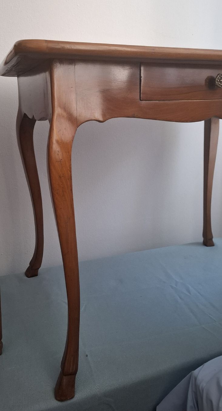 Tables: Teetisch, spätes Louis XV, Bern – D'occasion à Bern par siri2002 4
