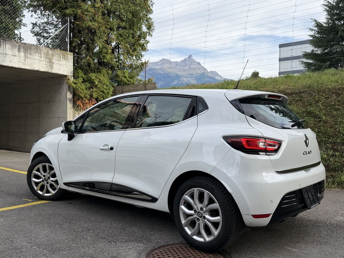 Renault Autos: Renault Clio 1.2 – Gebraucht aus Monthey von aym_8nc6 1